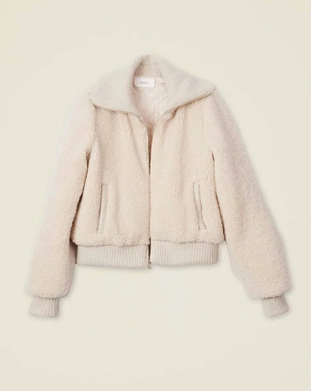 Hooded JacketsHooded JacketsDane Sherpa Jacket In Soft Pebble